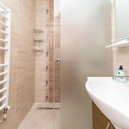 Sea Garden Two Bedroom Lux Apartment Burgas