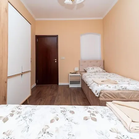 Sea Garden Two Bedroom Lux Apartment Burgas